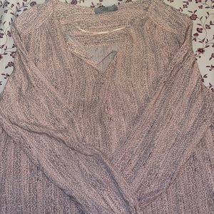 Long sleeve pink blouse